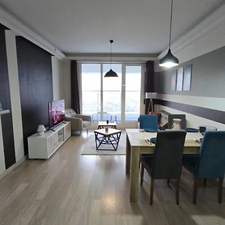 Apartament 33th Floor - Skyview Oasis - A
