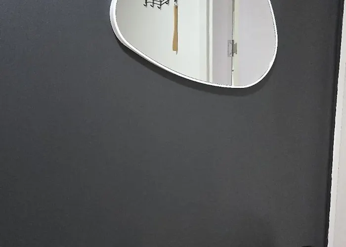 33th Floor - Skyview Oasis - A *