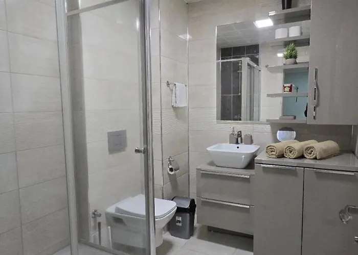 33th Floor - Skyview Oasis - A Apartament *